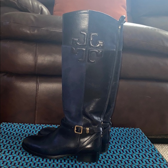 tory burch navy boots